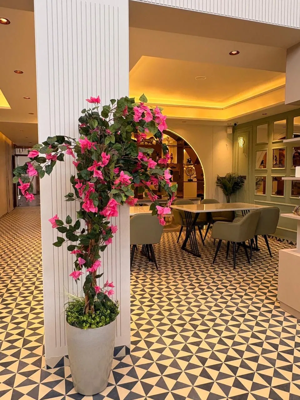 best-veg-restaurant-nh52-laxmangarh, esthetic of best restaurant on nh52 mangalam hotel and restaurant