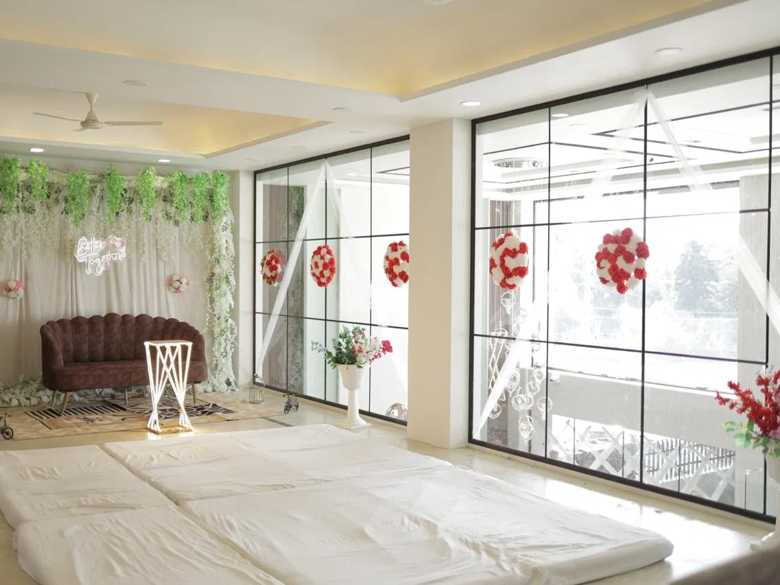 best-veg-restaurant-nh52-laxmangarh, Banquet Engagement Party at Mangalam Hotel and Restaurant